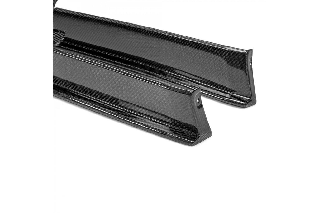Seibon Carbon Seitenschweller für Nissan Skyline R35 GT-R 2011 - 2013 SS-Style