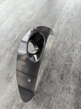Laden Sie das Bild in den Galerie-Viewer, Bremsbelüftung Set Vorderachse Ankerbleche Kohlefaser Carbon passend für BMW G80 G82 G87  M2 M3 M4