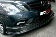 Laden Sie das Bild in den Galerie-Viewer, Boca Carbon Frontlippe (Typ 2) für Mercedes Benz C207