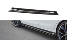 Laden Sie das Bild in den Galerie-Viewer, Maxton Design Seitenschweller Ansatz passend für V.1 Hyundai I30 N Mk3 Hatchback / Fastback schwarz Hochglanz