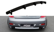 Laden Sie das Bild in den Galerie-Viewer, Maxton Design Mittlerer Diffusor Heck Ansatz passend für passend für BMW 6er E63 / E64 vor FL schwarz Hochglanz schwarz Hochglanz