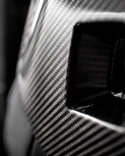 Laden Sie das Bild in den Galerie-Viewer, Maxton Design Carbon Fiber Headrests BMW 1er F40 M135i