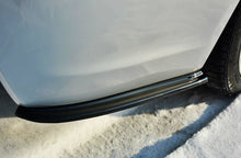 Laden Sie das Bild in den Galerie-Viewer, Maxton Design Heck Ansatz Flaps Diffusor passend für BMW 3er E90 M Paket schwarz Hochglanz