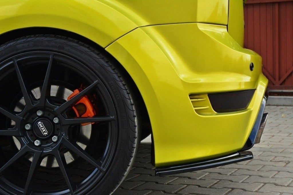 Maxton Design Heck Ansatz Flaps Diffusor passend für passend für Ford Focus RS Mk2 schwarz Hochglanz