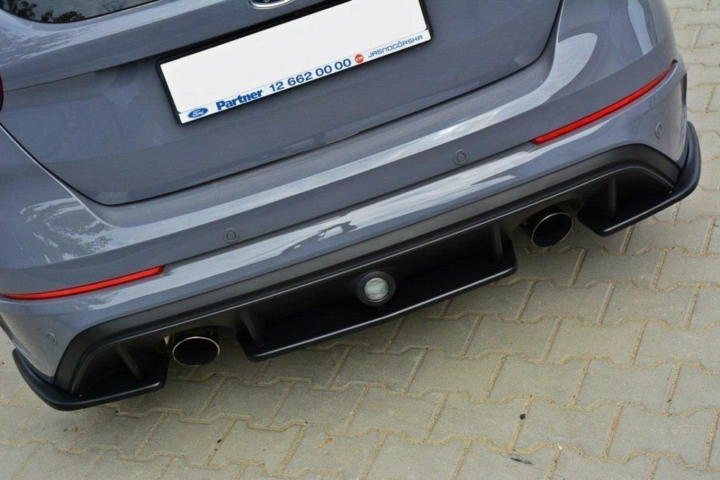Maxton Design Heck Ansatz Flaps Diffusor passend für passend für Ford Focus RS Mk3 schwarz Hochglanz