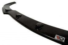 Laden Sie das Bild in den Galerie-Viewer, Maxton Design Front Ansatz passend für MERCEDES CLK W209 Facelift FÜR Serie schwarz Hochglanz