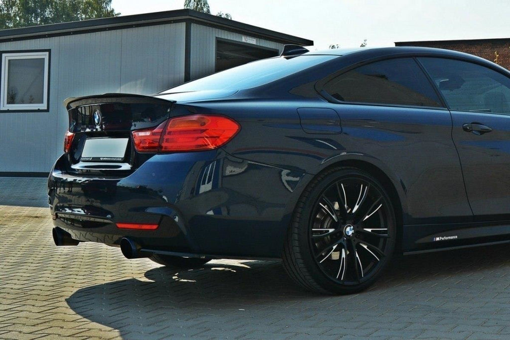 Maxton Design Heck Ansatz Flaps Diffusor passend für BMW 4er F32 M Paket schwarz Hochglanz