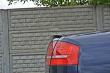 Laden Sie das Bild in den Galerie-Viewer, Maxton Design Spoiler CAP passend für Audi A8 D3 schwarz Hochglanz