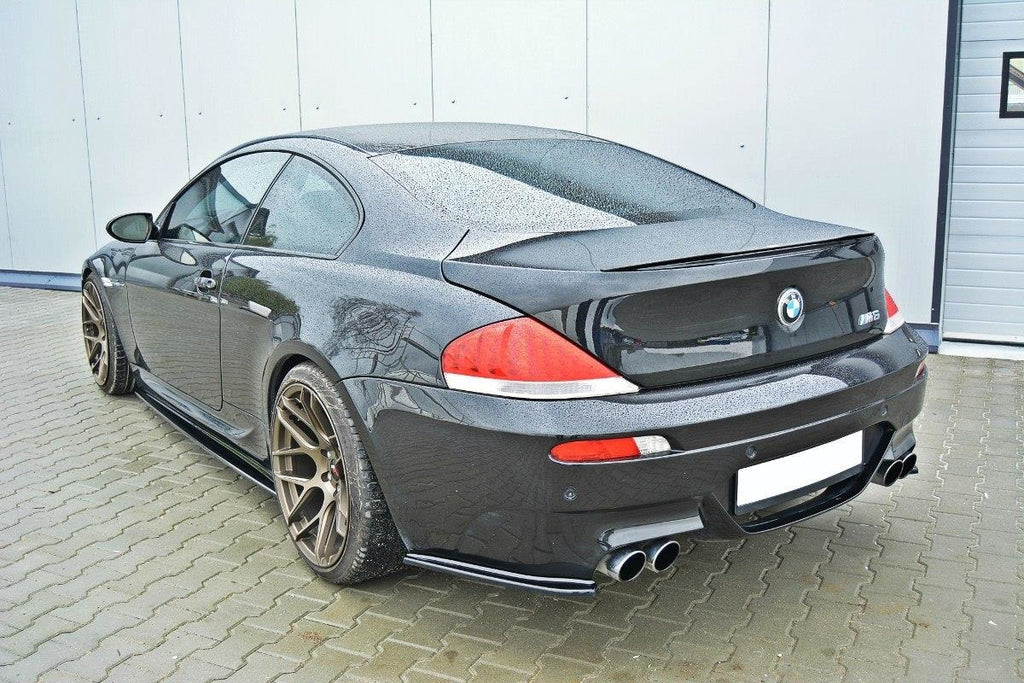 Maxton Design Heck Ansatz Flaps Diffusor passend für BMW M6 E63 schwarz Hochglanz