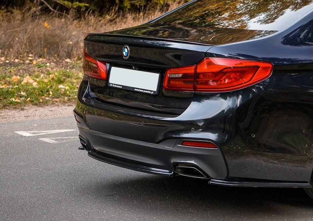 Maxton Design Mittlerer Diffusor Heck Ansatz passend für BMW 5er G30/ G31 M-Paket schwarz Hochglanz