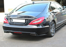 Laden Sie das Bild in den Galerie-Viewer, Maxton Design Heck Ansatz Flaps Diffusor passend für Mercedes CLS C218 schwarz Hochglanz