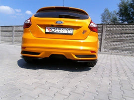 Maxton Design Heck Ansatz Flaps Diffusor passend für passend für Ford Focus ST Mk3 Hatchback schwarz Hochglanz