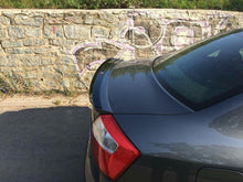 Laden Sie das Bild in den Galerie-Viewer, Maxton Design Spoiler CAP passend für Audi A4 S-Line B6 Limousine schwarz Hochglanz