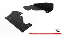 Laden Sie das Bild in den Galerie-Viewer, Maxton Design Side Flaps passend für passend für Ford Fiesta Mk8 ST  schwarz Hochglanz