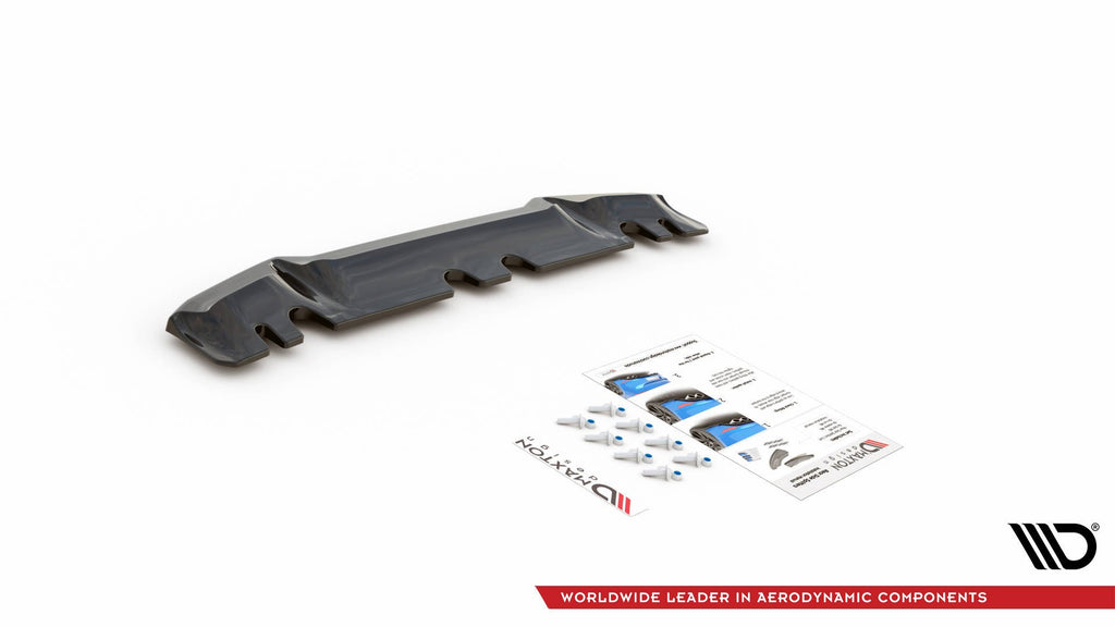 Maxton Design Mittlerer Diffusor Heck Ansatz für BMW M8  Gran Coupe F93 schwarz Hochglanz