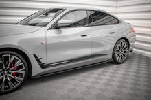 Laden Sie das Bild in den Galerie-Viewer, Maxton Design Seitenschweller Ansatz für V.2 für BMW 4er Gran Coupe M-Paket G26 schwarz Hochglanz
