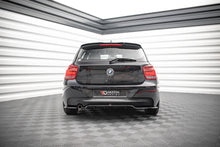 Laden Sie das Bild in den Galerie-Viewer, Maxton Design Mittlerer Diffusor Heck Ansatz DTM Look für BMW 1er F20 schwarz Hochglanz