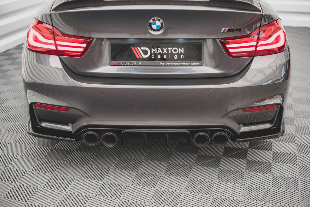 Maxton Design Heck Ansatz Flaps Diffusor V.3 für BMW M4 F82 schwarz Hochglanz