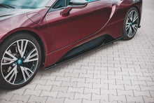 Laden Sie das Bild in den Galerie-Viewer, Maxton Design Seitenschweller Ansatz passend für BMW i8 schwarz Hochglanz