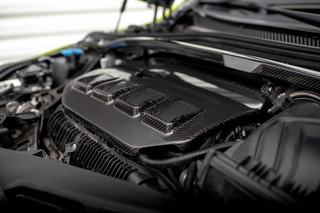 Maxton Design Carbon Fiber Engine Cover BMW 1er F40 M135i