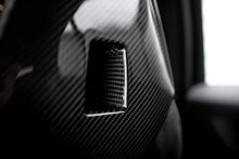 Laden Sie das Bild in den Galerie-Viewer, Maxton Design Carbon Fiber Headrests BMW 1er F40 M135i
