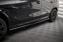 Laden Sie das Bild in den Galerie-Viewer, Maxton Design Seitenschweller Ansatz für BMW X6 M F96 / X6 M-Paket G06 schwarz Hochglanz