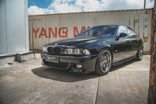 Laden Sie das Bild in den Galerie-Viewer, Maxton Design Front Ansatz für Seite BMW M5  / 5 M-Paket E39 schwarz Hochglanz