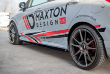 Laden Sie das Bild in den Galerie-Viewer, Maxton Design Seitenschweller Ansatz passend für V.2 Ford Fiesta Mk8 ST / ST-Line schwarz Hochglanz