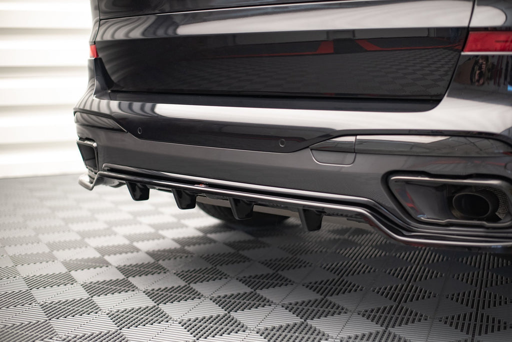Maxton Design Mittlerer Diffusor Heck Ansatz DTM Look für BMW X7 M G07 schwarz Hochglanz