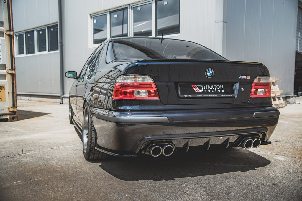 Maxton Design Heck Ansatz Flaps Diffusor für BMW M5  / 5 M-Paket E39 schwarz Hochglanz