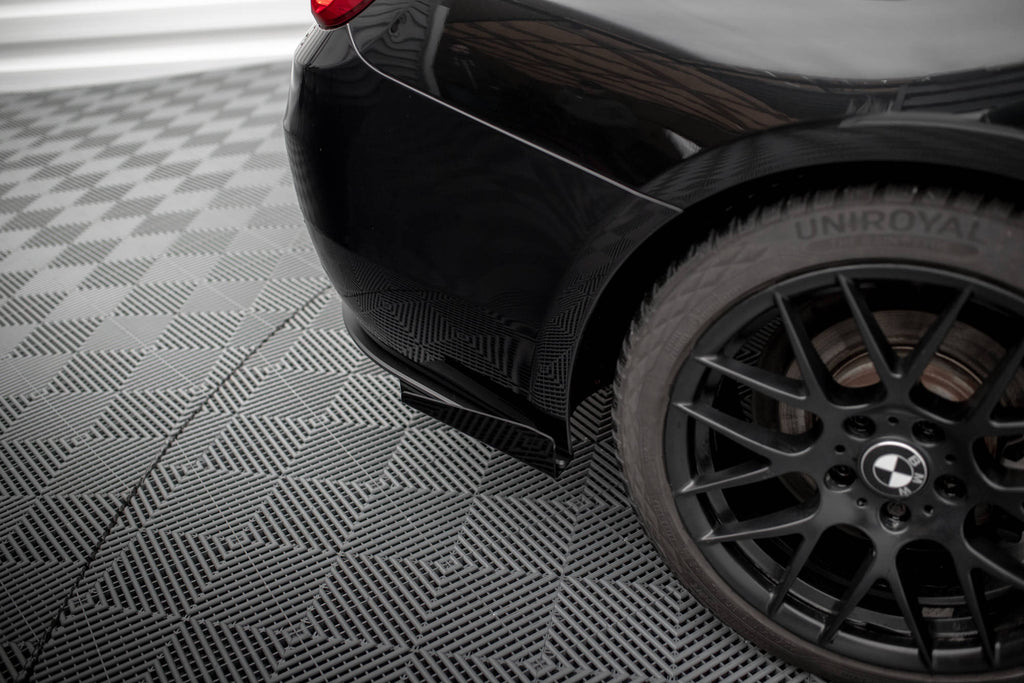 Maxton Design Hintere Seiten Flaps für BMW 4er Gran Coupe F36 schwarz Hochglanz