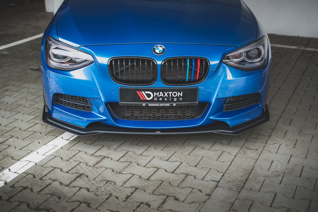 Maxton Design Robuste Racing Front Ansatz für passend +Flaps für BMW M135i F20 schwarz Hochglanz