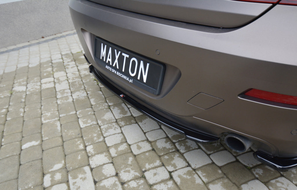 Maxton Design Mittlerer Diffusor Heck Ansatz passend für BMW 6er GRAN COUPE schwarz Hochglanz