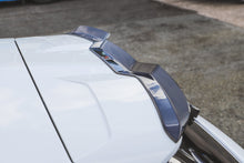 Laden Sie das Bild in den Galerie-Viewer, Maxton Design Spoiler CAP passend für V.3 Audi RS3 8V / 8V FL Sportback schwarz Hochglanz
