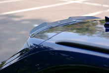 Laden Sie das Bild in den Galerie-Viewer, Maxton Design Spoiler CAP passend für Audi RS4 B9 Avant schwarz Hochglanz