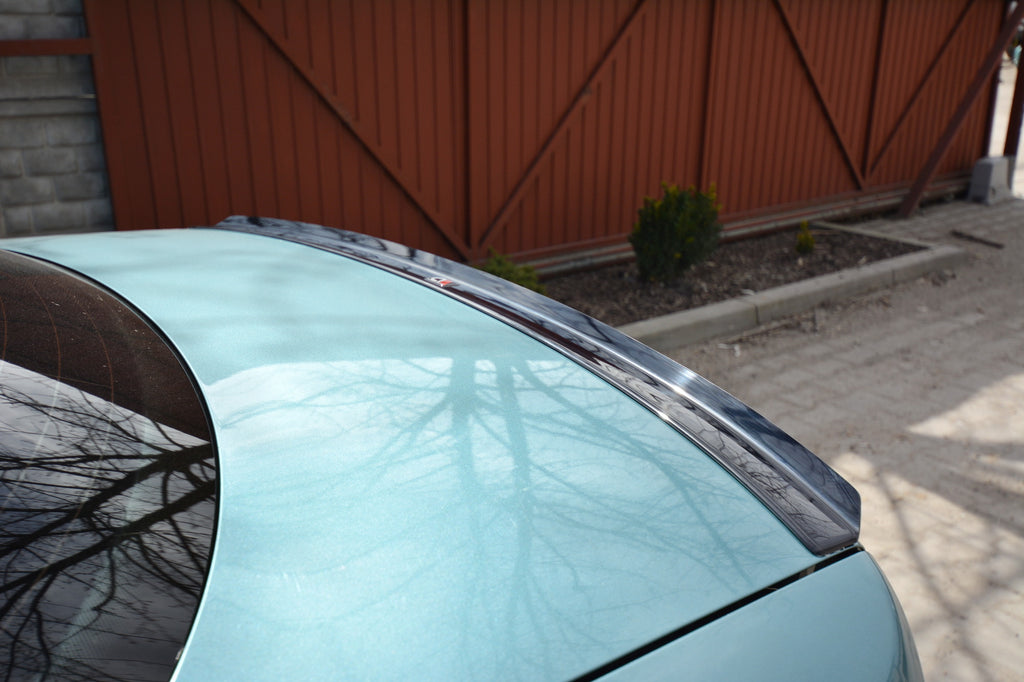 Maxton Design Spoiler CAP passend für Audi A4 / S4 B5 Limousine schwarz Hochglanz