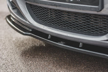 Laden Sie das Bild in den Galerie-Viewer, Maxton Design Front Ansatz passend für V.2 BMW 3er E90/E91 Facelift schwarz Hochglanz