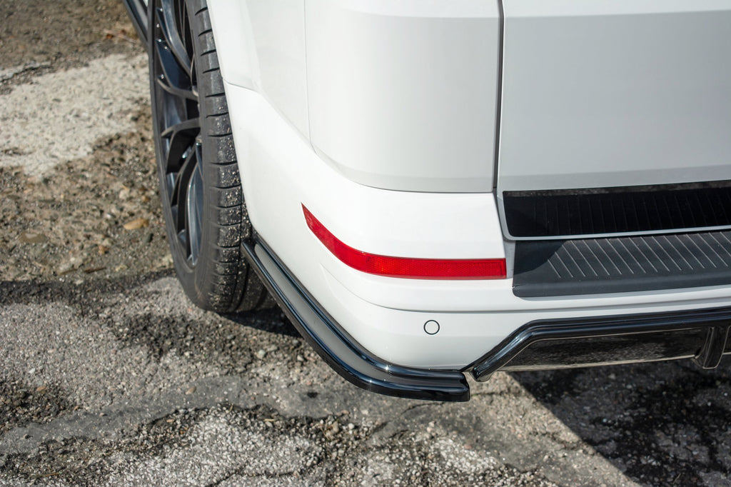 Maxton Design Heck Ansatz Flaps Diffusor passend für Volkswagen T6 schwarz Hochglanz