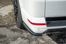 Laden Sie das Bild in den Galerie-Viewer, Maxton Design Heck Ansatz Flaps Diffusor passend für Volkswagen T6 schwarz Hochglanz