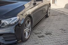 Laden Sie das Bild in den Galerie-Viewer, Maxton Design Seitenschweller Ansatz passend für Mercedes-Benz E43 AMG / AMG-Line W213 schwarz Hochglanz