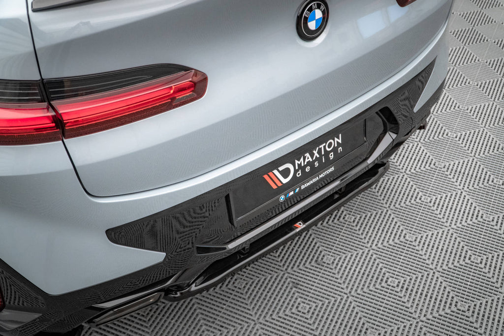 Maxton Design Mittlerer Diffusor Heck Ansatz für BMW X4 M-Paket G02 Facelift schwarz Hochglanz