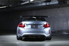 Laden Sie das Bild in den Galerie-Viewer, 3DDesign Carbon Diffusor für BMW F87 M2 - Type 2