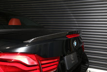Laden Sie das Bild in den Galerie-Viewer, 3DDesign Carbon Spoiler für BMW F33 F83 M4 Cabrio