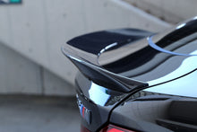 Laden Sie das Bild in den Galerie-Viewer, 3DDesign Carbon Spoiler für BMW F86 X6M und F16 X6 mit M-Paket