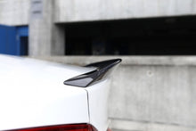 Laden Sie das Bild in den Galerie-Viewer, 3DDesign Carbon Heck- Spoiler für BMW 4er F32