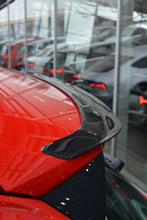 Laden Sie das Bild in den Galerie-Viewer, Maxton Design Spoiler CAP passend für Audi Q2 Mk.1 schwarz Hochglanz