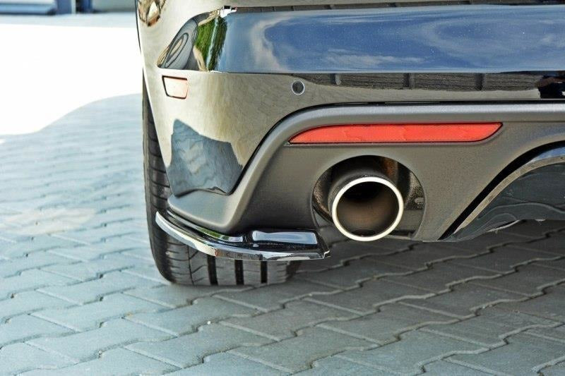 Maxton Design Heck Ansatz Flaps Diffusor passend für passend für Ford Mustang GT Mk6  schwarz Hochglanz