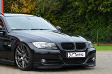 Laden Sie das Bild in den Galerie-Viewer, Ingo Noak Frontspoilerecken Satz für BMW 3er E90/E91 Facelift