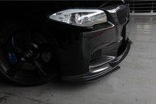 Laden Sie das Bild in den Galerie-Viewer, 3DDesign Carbon Frontlippe Frontsplitter für BMW 5er F10 M5