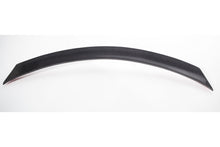 Laden Sie das Bild in den Galerie-Viewer, Boca Carbon Spoiler für Mercedes W205 - Big Style